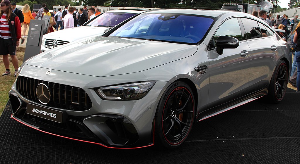 2022_Mercedes-AMG_GT_63_S_E-Performance
