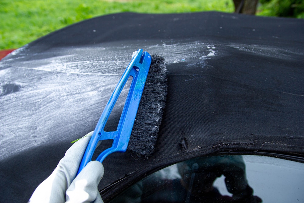 Cleaning roof of convertible