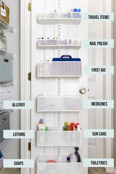 HOW TO BEAUTIFULLY ORGANIZE YOUR LINEN CLOSET