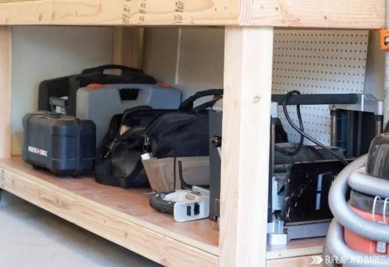 How to Build a Rolling Workbench with this Simple DIY