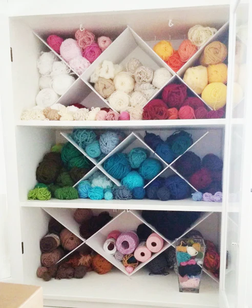 How to make yarn shelves with foam core