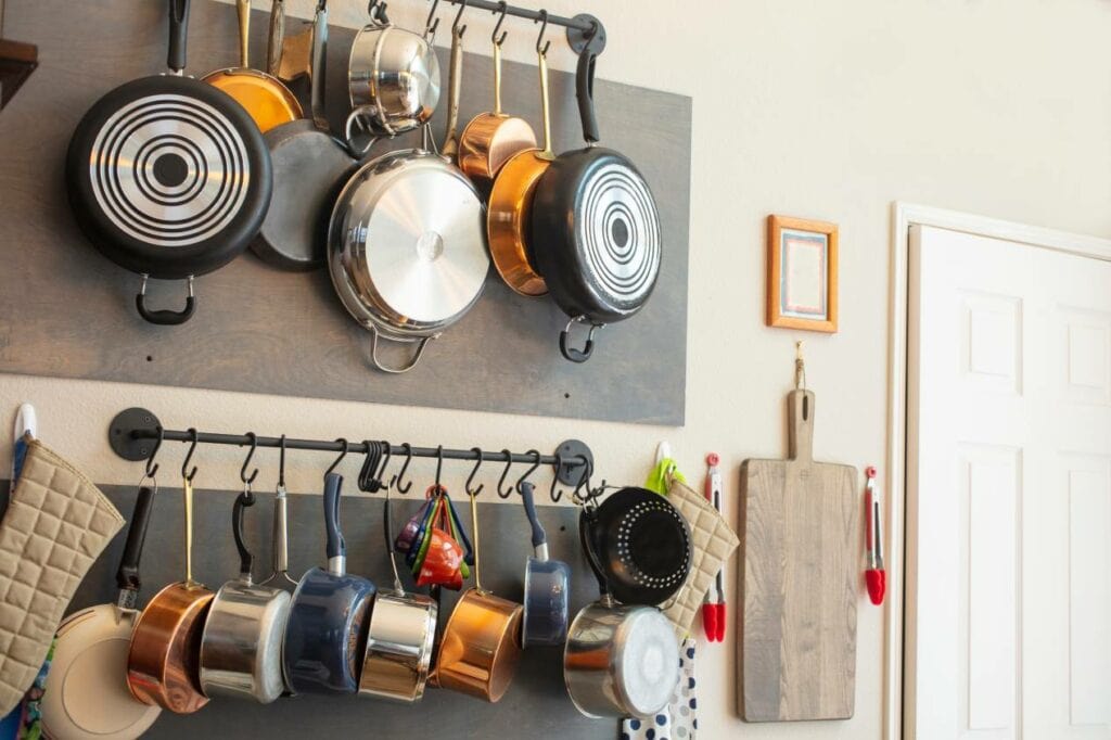 Pan Storage