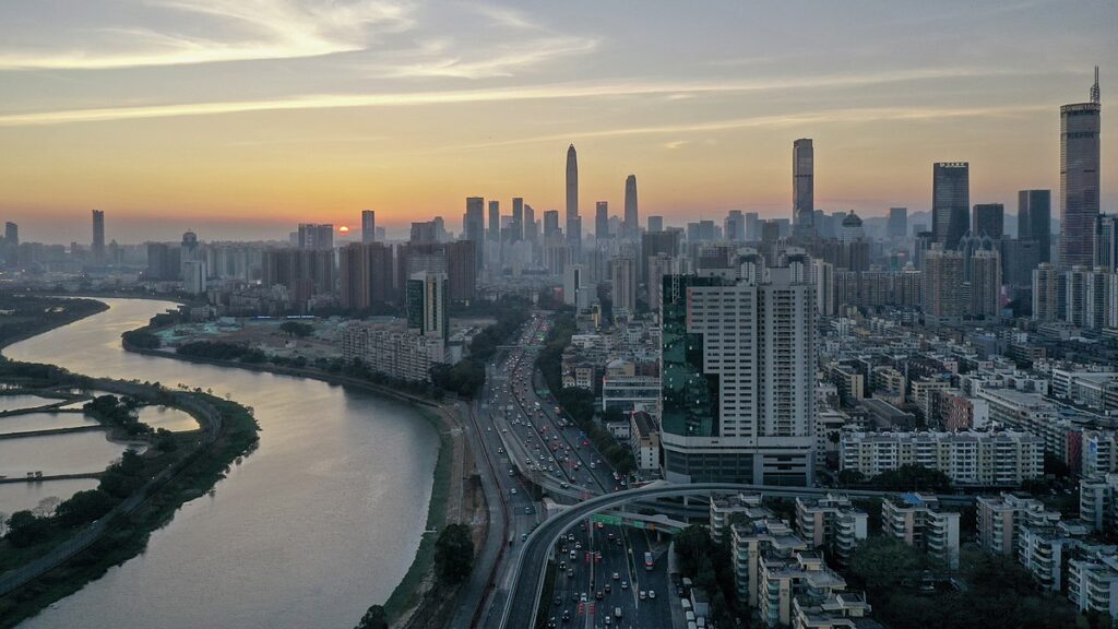 Shenzhen West at dust