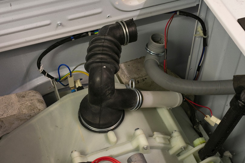 The rubber hose for the washing machine pump Drain