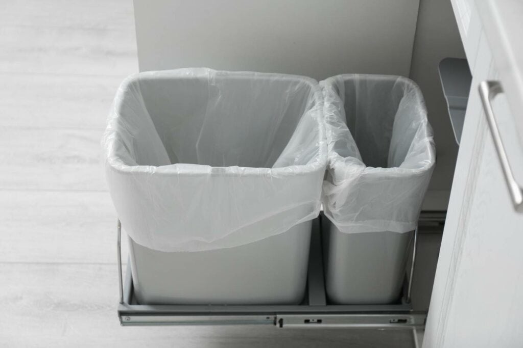 Trash Bin