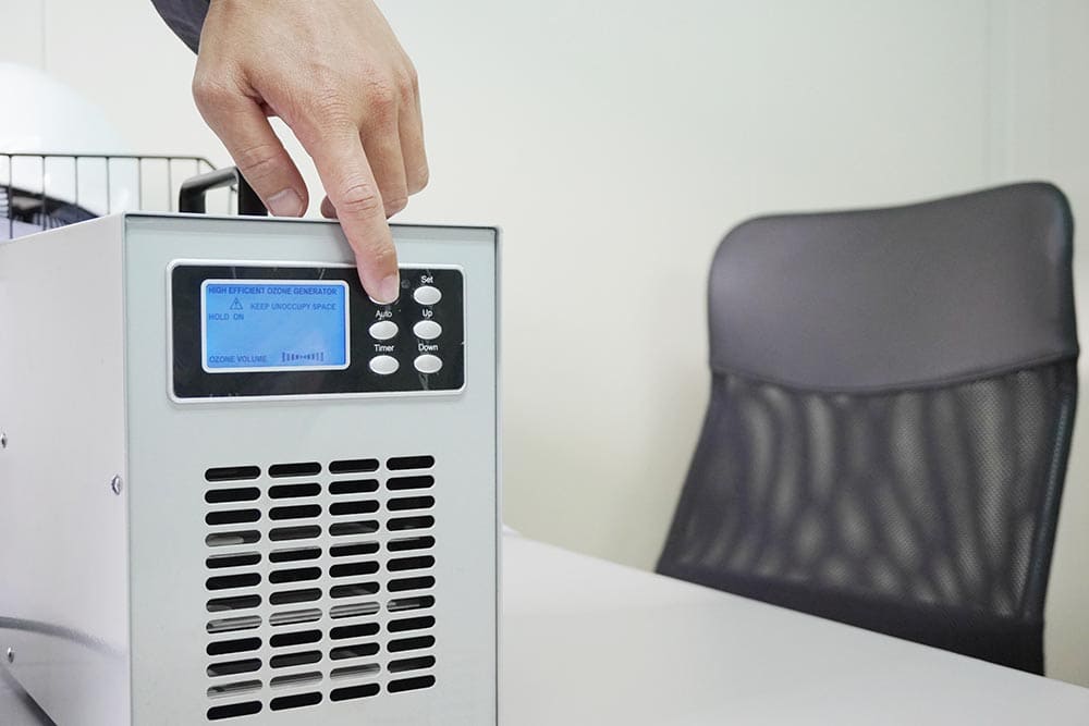hand switching on the ozone generator