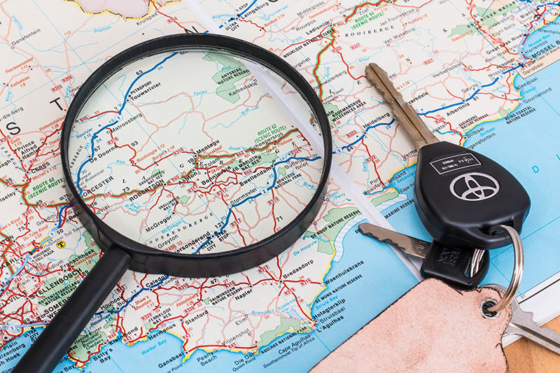 map with magnifying glass