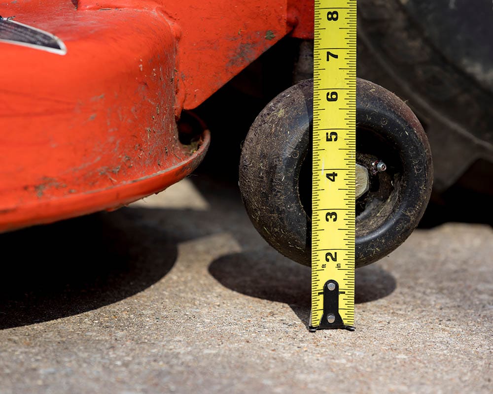 measuring a lawn mower