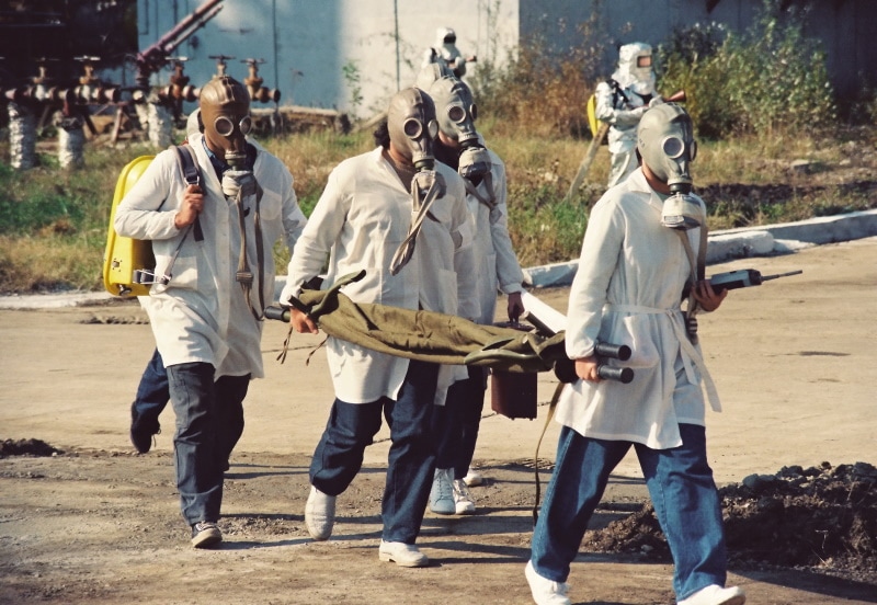 men wearing gas mask