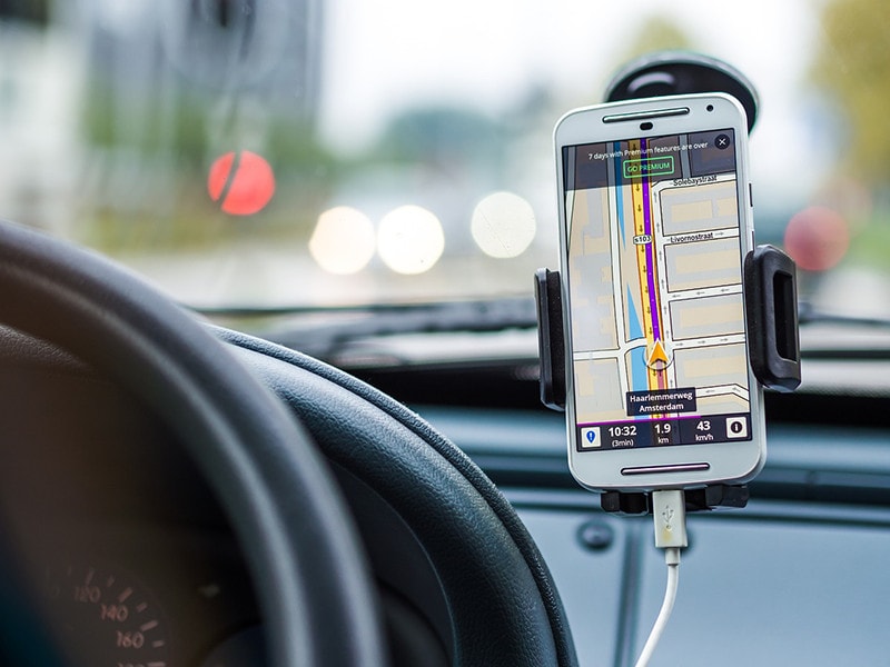 navigation app drive car
