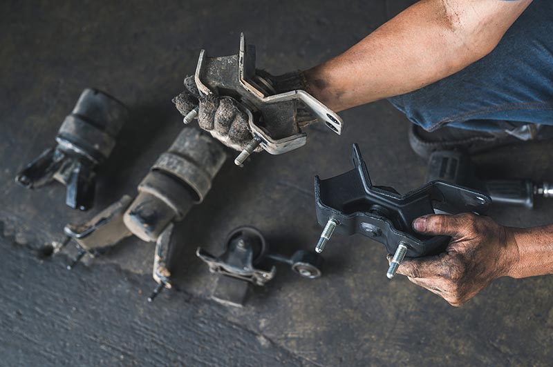 old and new engine mounts