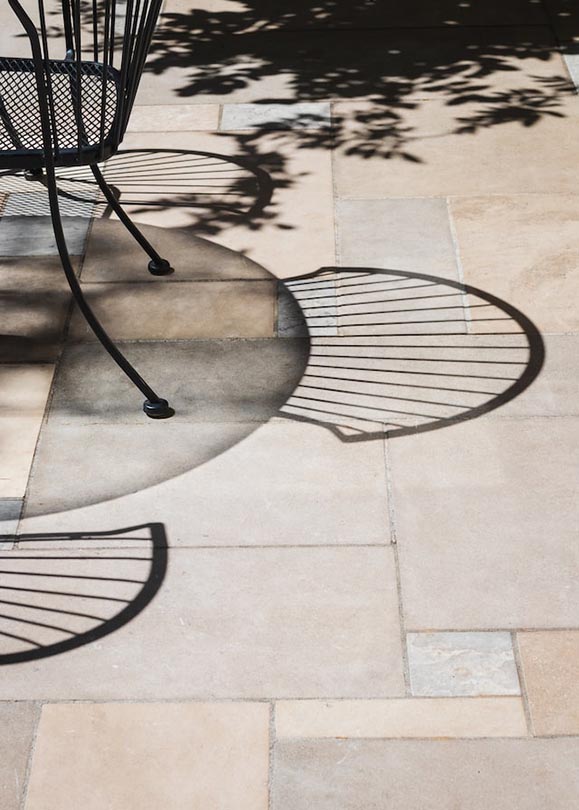 outdoor travertine flooring