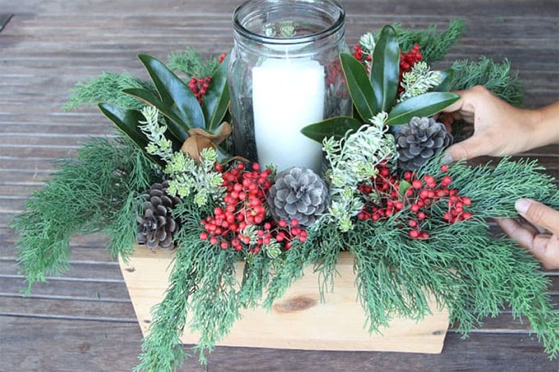 Beautiful & Free 10-Minute DIY Christmas Centerpiece