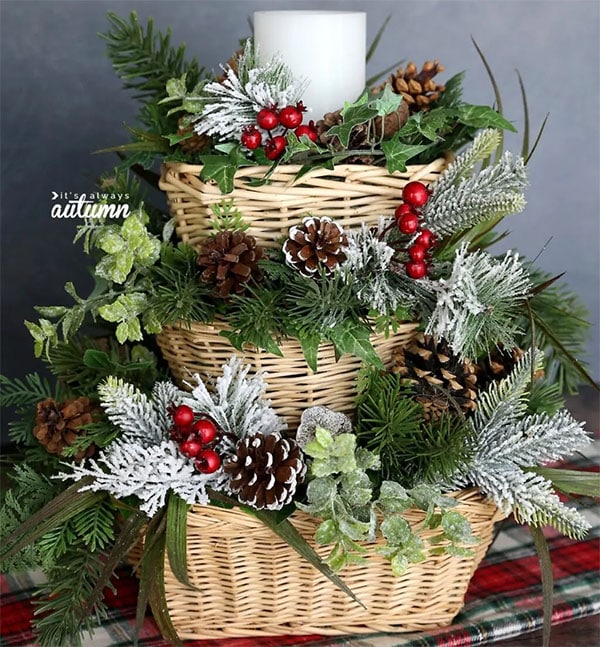 DIY Christmas Centerpiece by It's Always Autumn