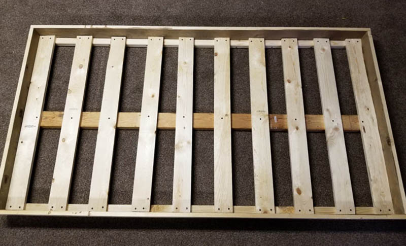 DIY Montesorri bed