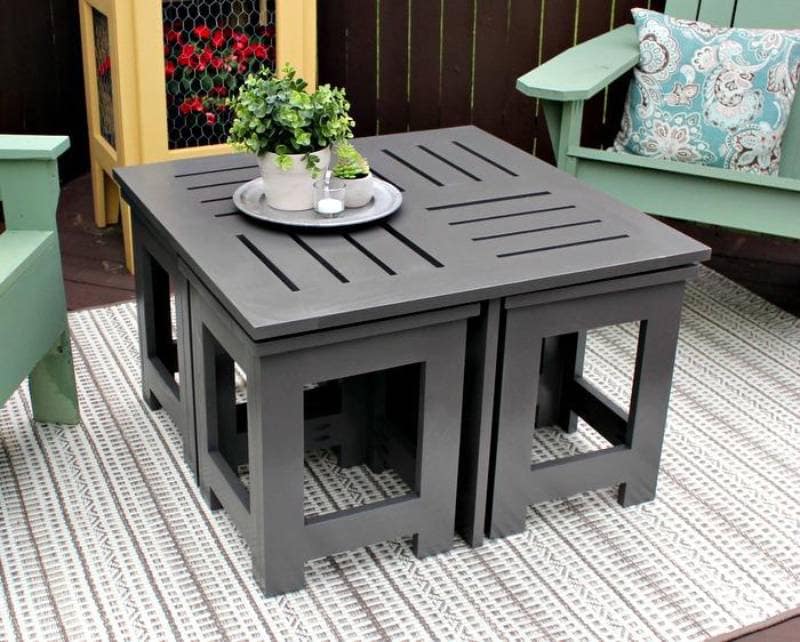 DIY Outdoor Coffee Table with 4 Hidden Side Tables