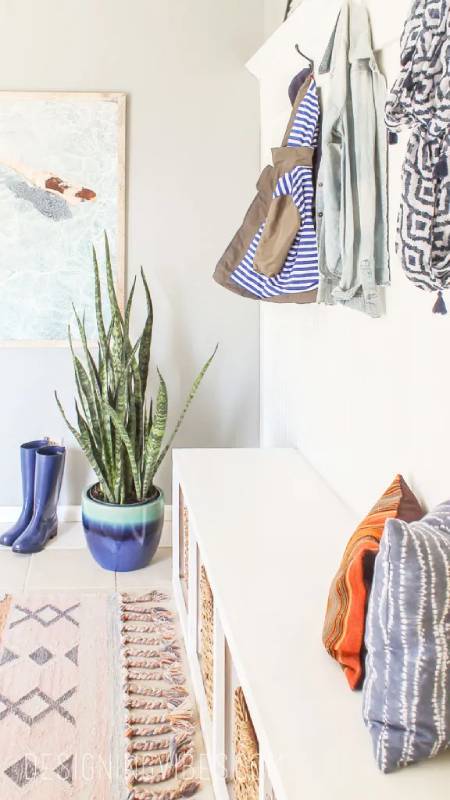 DIY custom mudroom