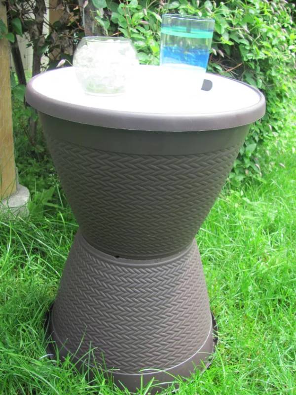 DIY easy outdoor side table