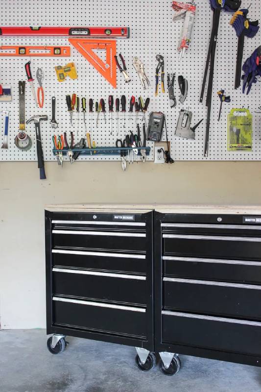 DIY mobile workbench pegboard