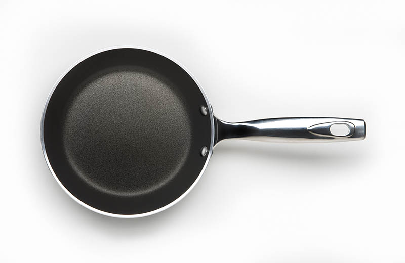 Hard-Anodized Aluminum pan