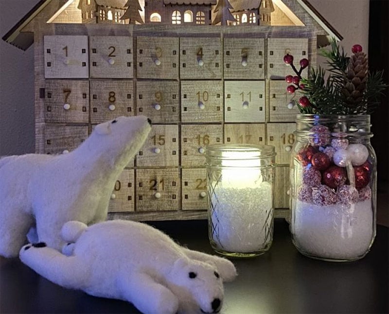 Mason Jar Christmas Decorations by The Full Nester