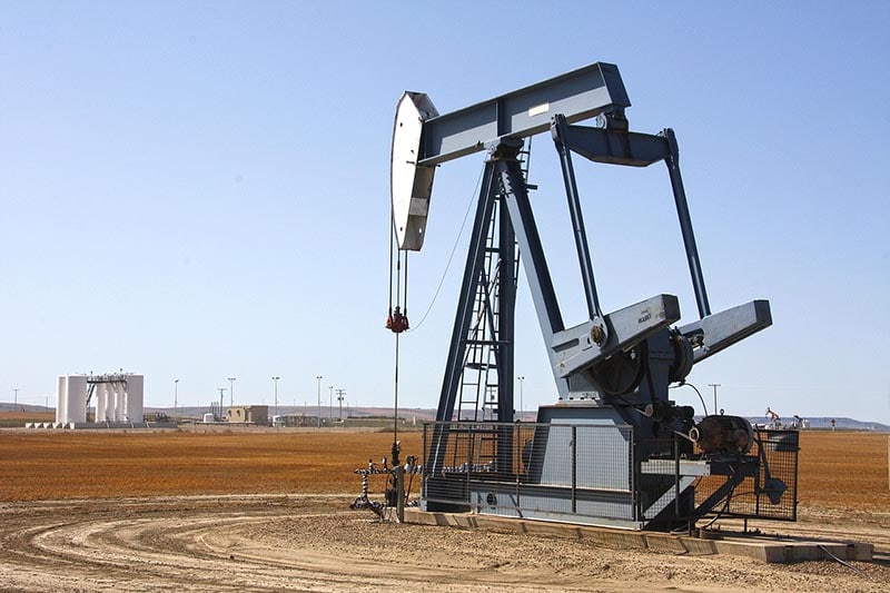 Oil production canada