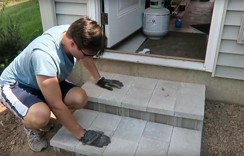 Outdoor Steps with Cinder Blocks