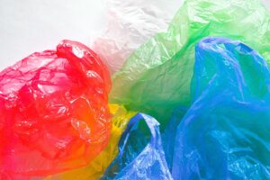 Is Plastic Wrap Recyclable? How Is It Properly Disposed? Facts & FAQ ...