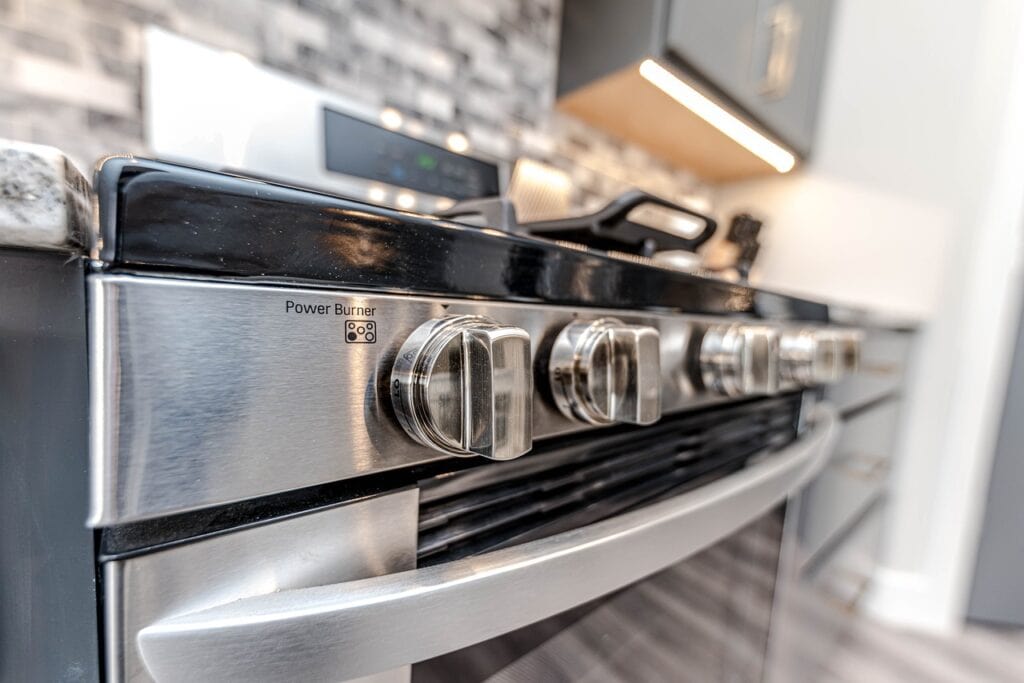 Stove with oven