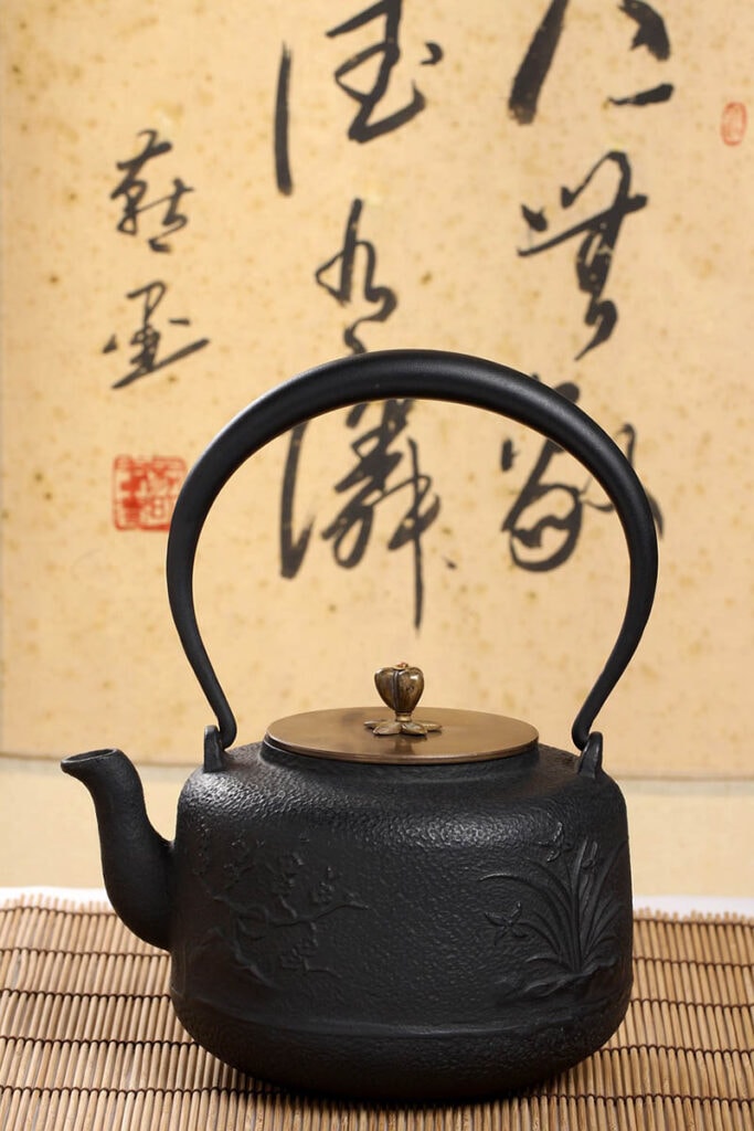 cast iron tea kettle