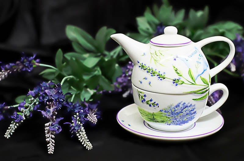 ceramic teapot