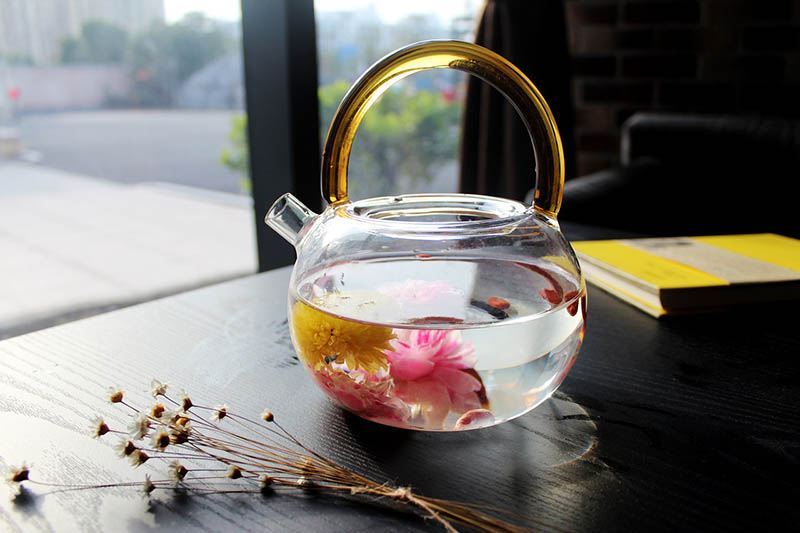 glass tea kettle with handle