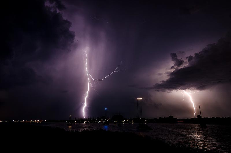 lightning bolt at night