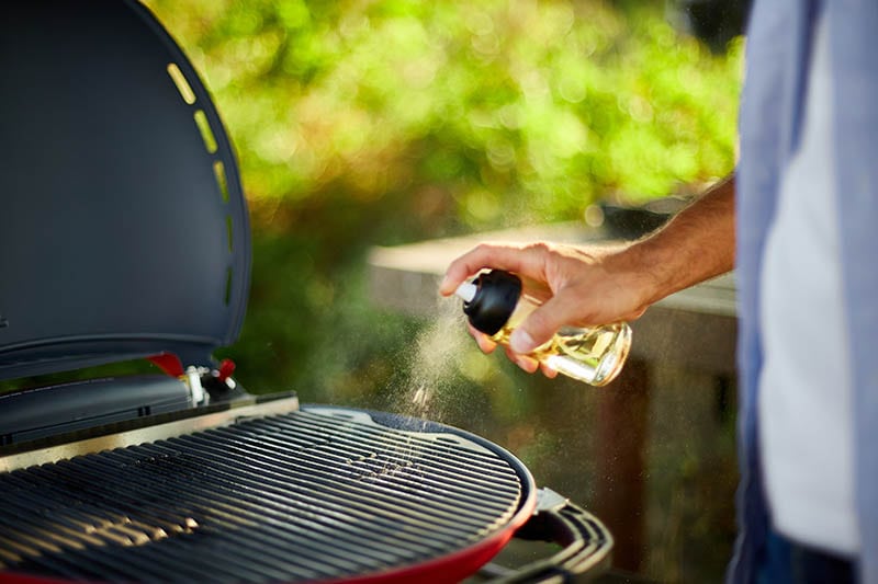 spraying grill