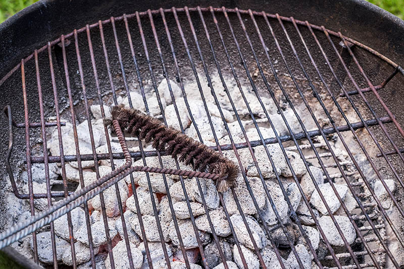 wire brush grill