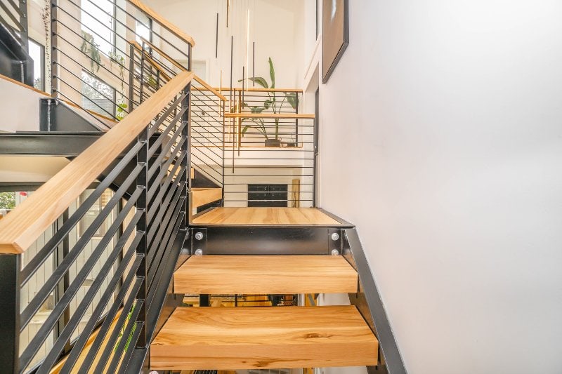 wood and steel quarter turn staircase