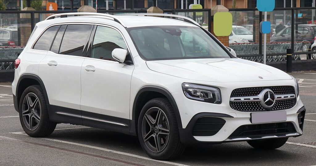 2020 Mercedes-Benz GLB 200 AMG Line Premium 2.0 Front