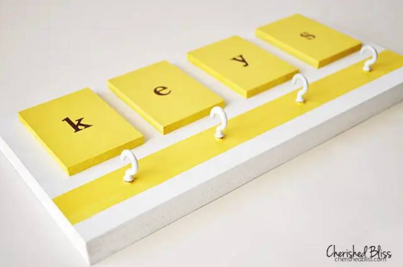 DIY key holder