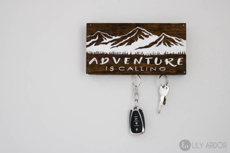 DIY magnetic key holder