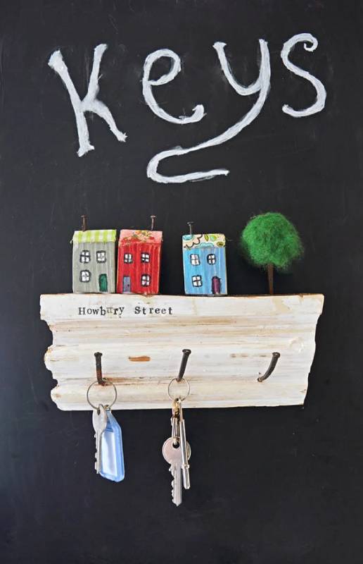DIY wall key holder