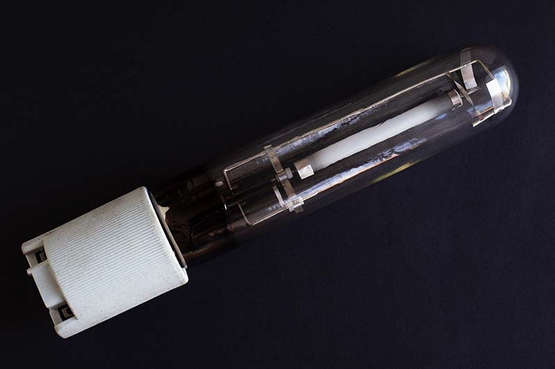 DNAT gas sodium lamp