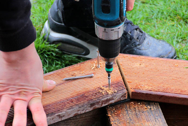 Drilling frame