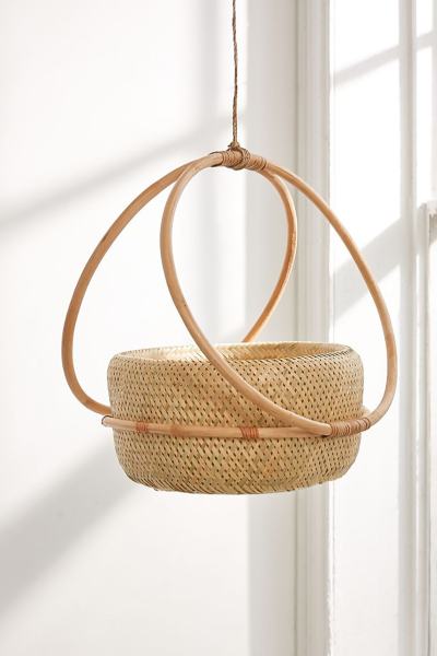 How to make a hanging basket with hoops