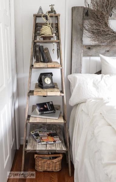 Junkers Unite with a stepladder side table