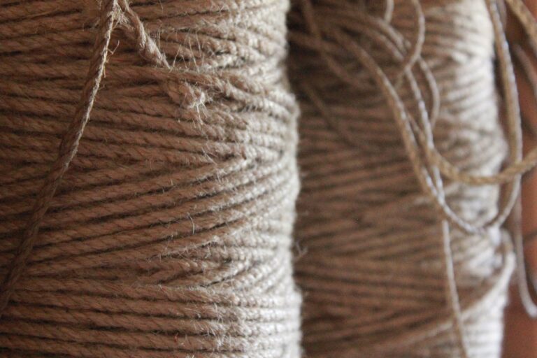How to Make Rope from String: 7 Simple Steps | Home Grail
