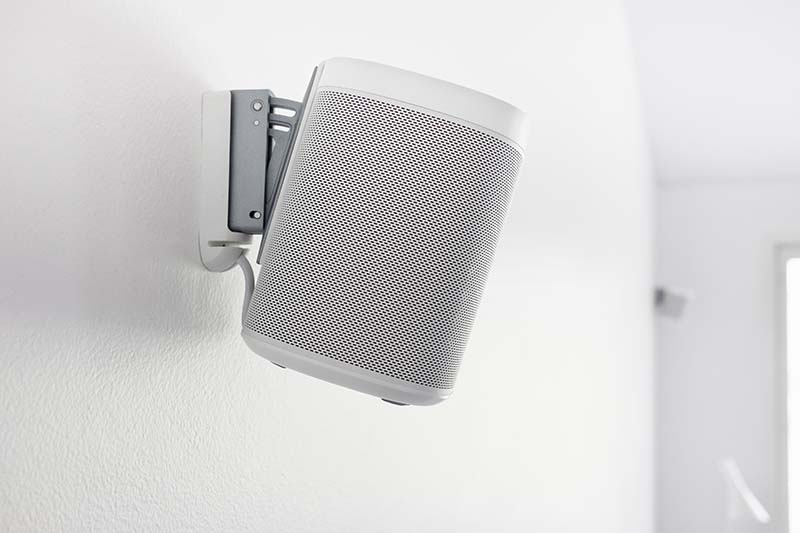 Wall mounted audio speaker
