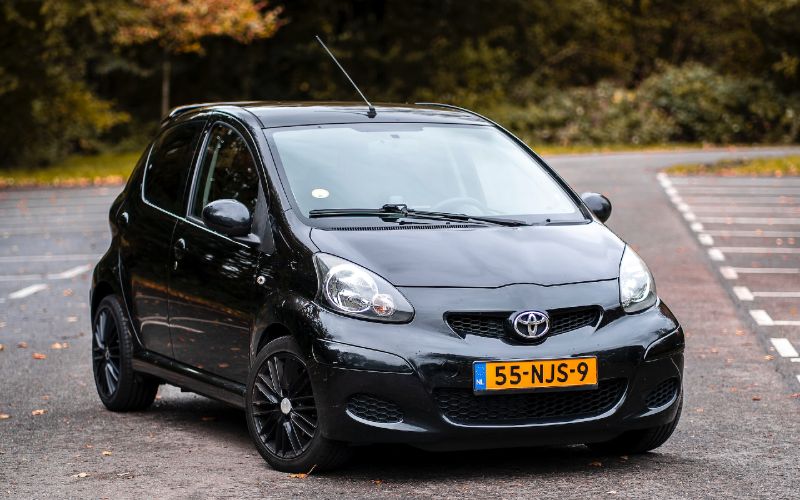 black Toyota Aygo