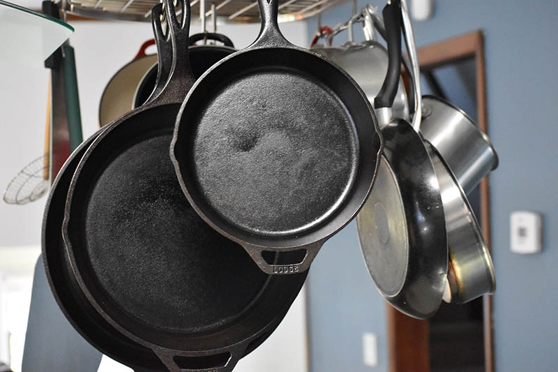 cast iron kitchen pans