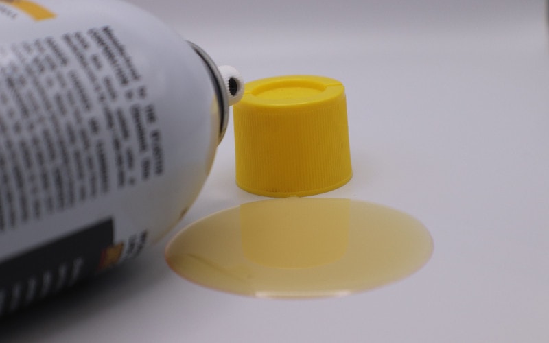 cooking oil spray can