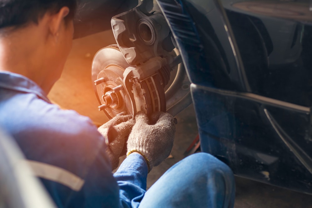 disc brake on car